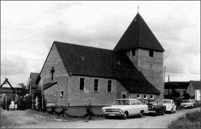 Neue Filialkirche bei der Einweihung